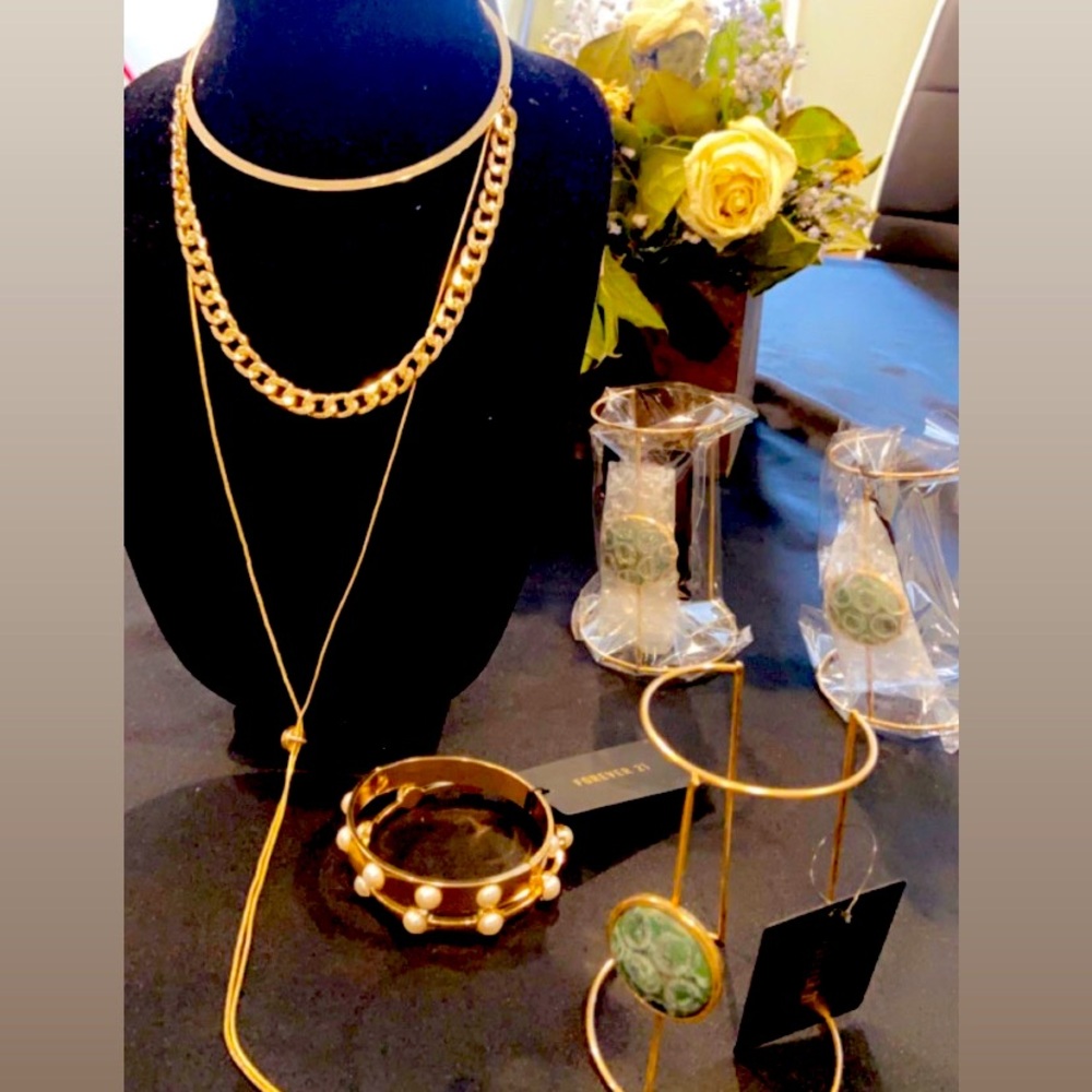 Forever 21 jewelery